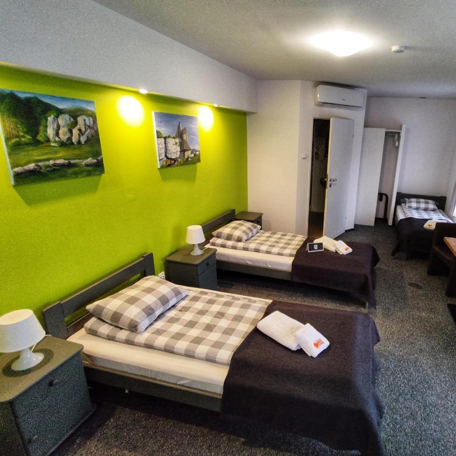 Rj Hotel Pabianice Exteriér fotografie